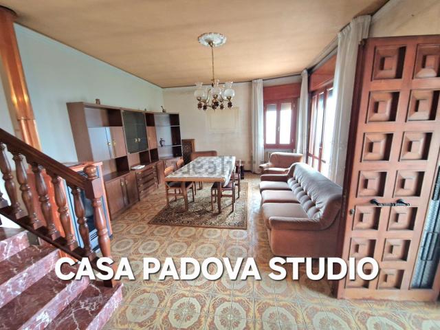 Casa in vendita a Stra, Veneto