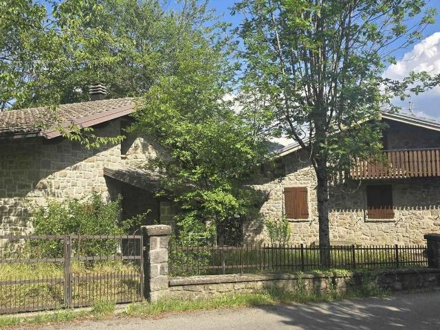 Casa in vendita a Unione dei comuni del Frignano, Pievepelago