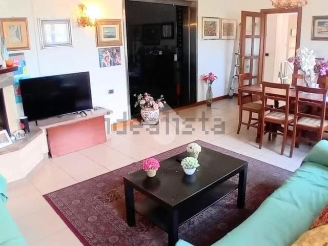 Casa in vendita a Borgo Rivo, Terni