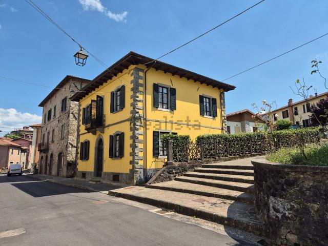 Casa in vendita a Unione Comuni Garfagnana, Camporgiano