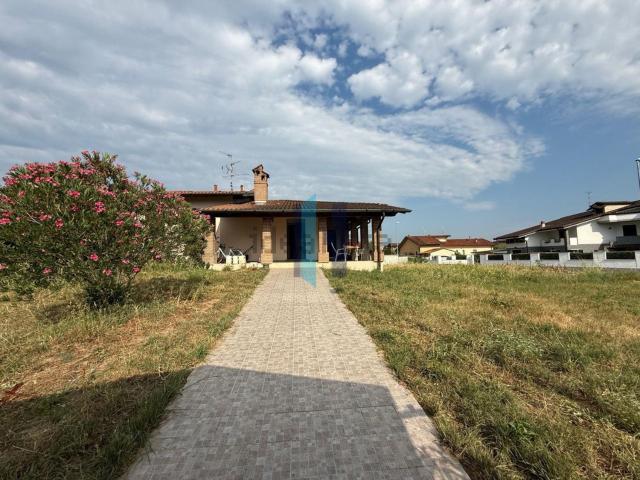 Casa in vendita a Borgo San Giacomo, Lombardia