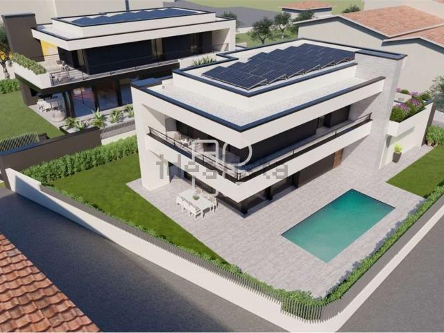 Casa in vendita a Desenzano Del Garda, Brescia