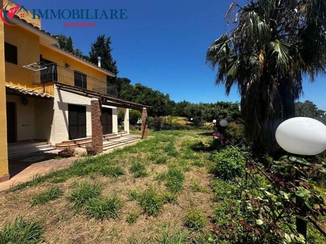 Casa in vendita a Calabria, Catanzaro