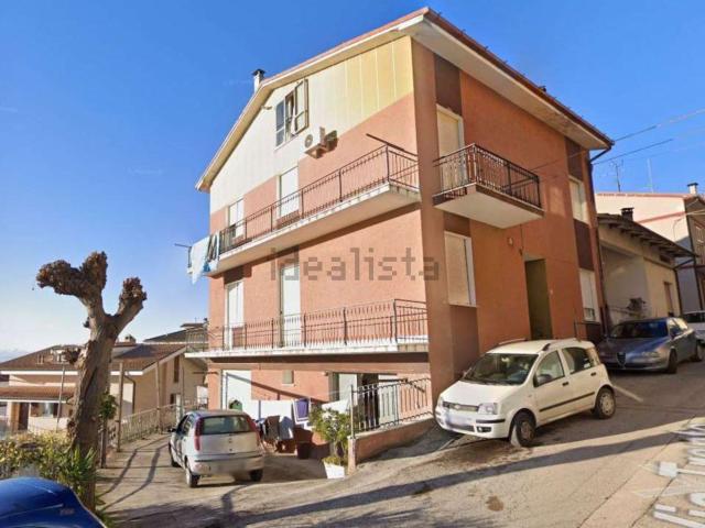 Casa in vendita a San Lorenzo, Monte Urano