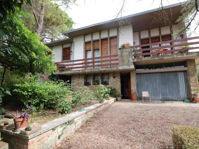 Casa in vendita a Castellina In Chianti, Toscana
