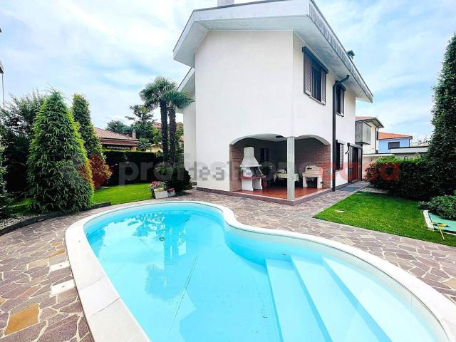 Casa in vendita a Valverde, Canegrate