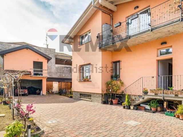 Casa in vendita a Buon Gesù, Olgiate Olona