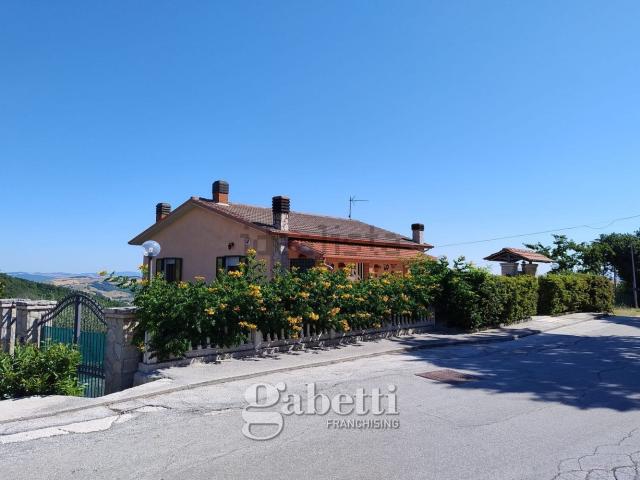 Casa in vendita a Campobasso, Molise