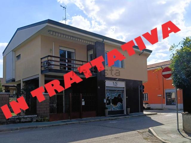 Casa in vendita a Oltrestazione, Legnano