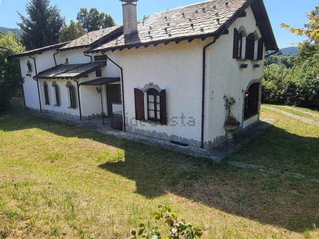 Casa in vendita a Centro Valle Intelvi, Casasco D'intelvi