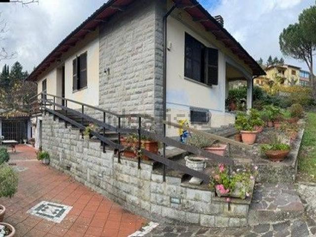 Casa in vendita a Cantagallo, Toscana