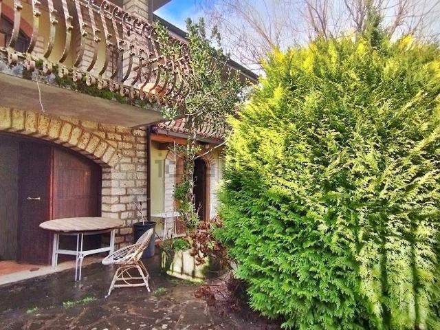 Casa in vendita a Trevi Nel Lazio, Lazio