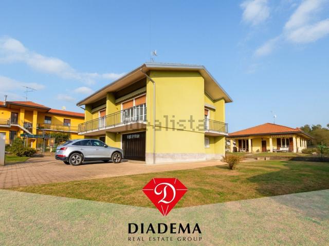Casa in vendita a Besnate, Lombardia