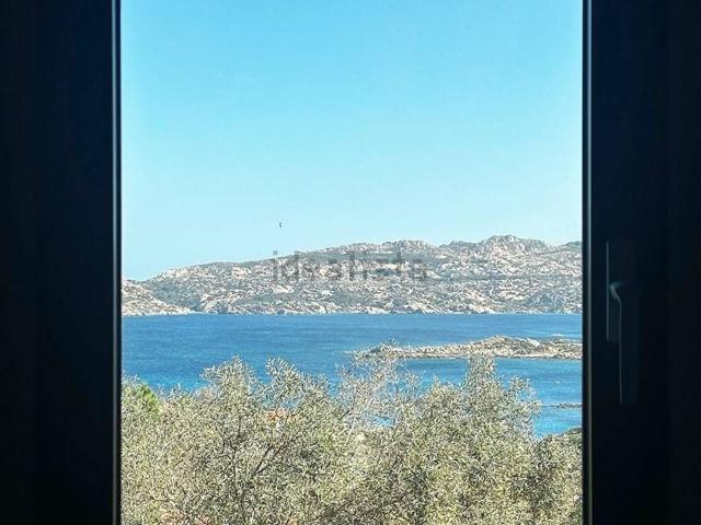 Casa in vendita a Villaggio Piras, La Maddalena