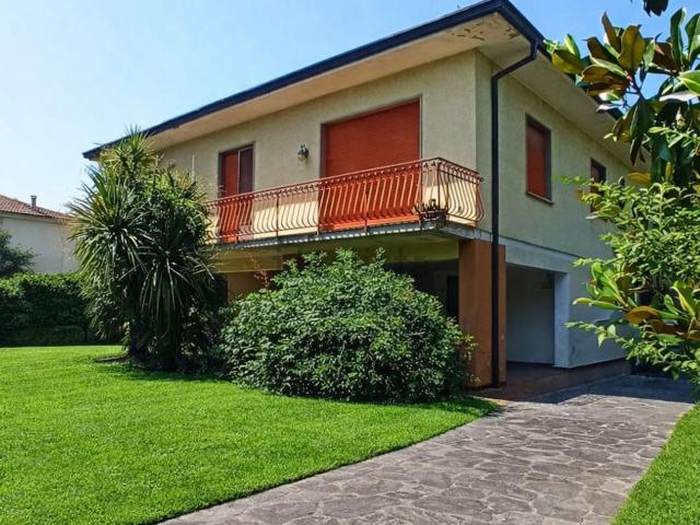 Casa in vendita a Bagni Di Lucca Ponte, Toscana