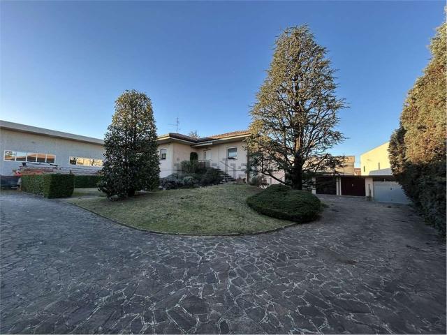 Casa in vendita a Cologno Al Serio, Lombardia