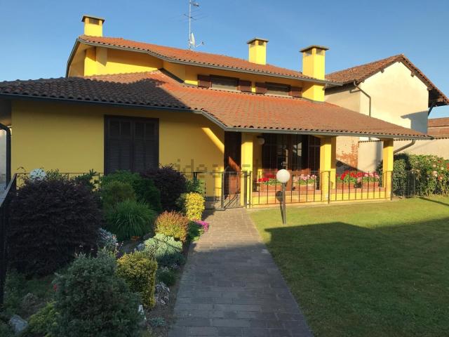 Casa in vendita a Alagna Lomellina, Lombardia