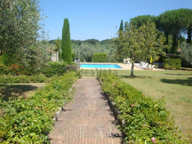 Casa in vendita a Cecina, Livorno