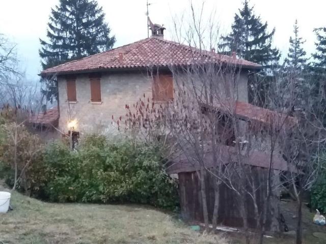 Casa in vendita a Unione dei comuni del Frignano, Serramazzoni