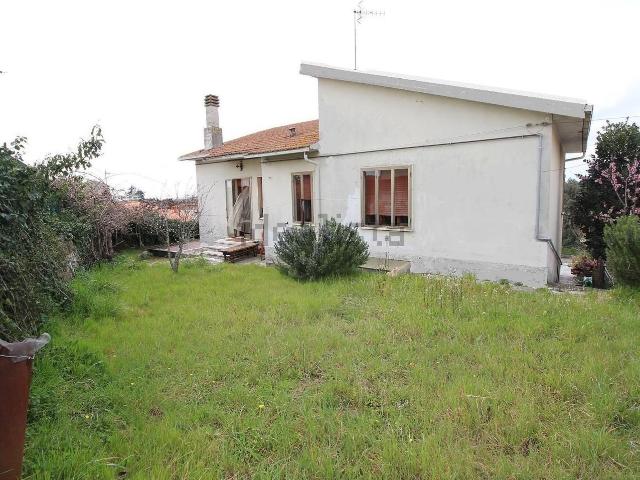 Casa in vendita a Farnese, Viterbo