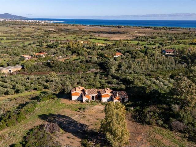Casa in vendita a Sa 'e Mimmiu, Capo Comino
