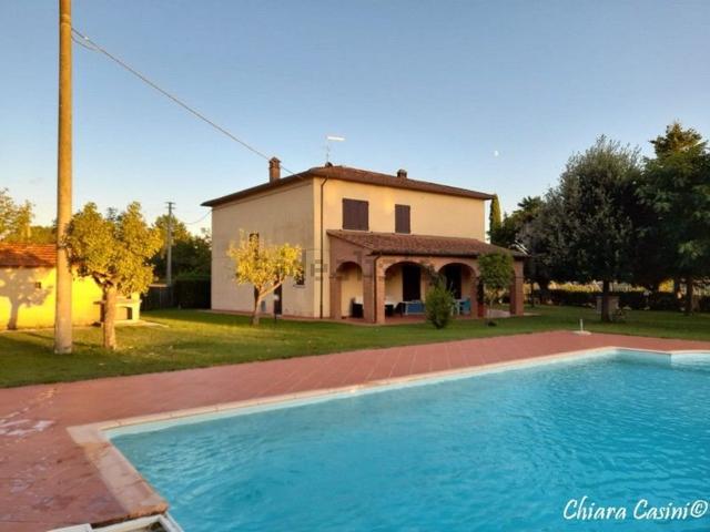 Casa in vendita a Santa Maria, Lucignano