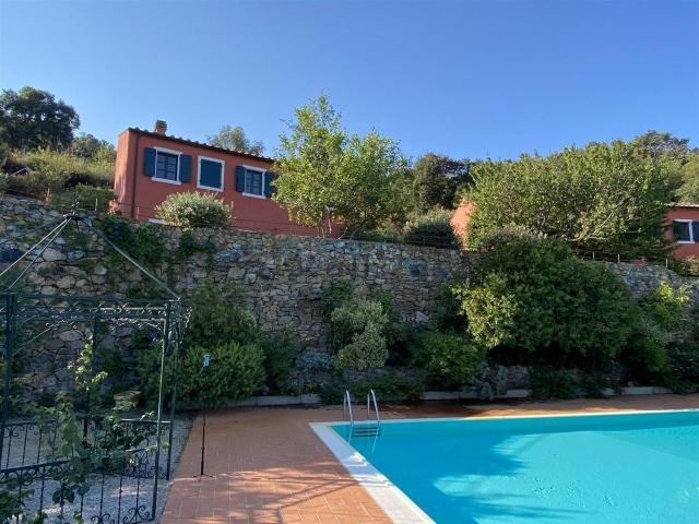 Casa in vendita a Rio, Toscana