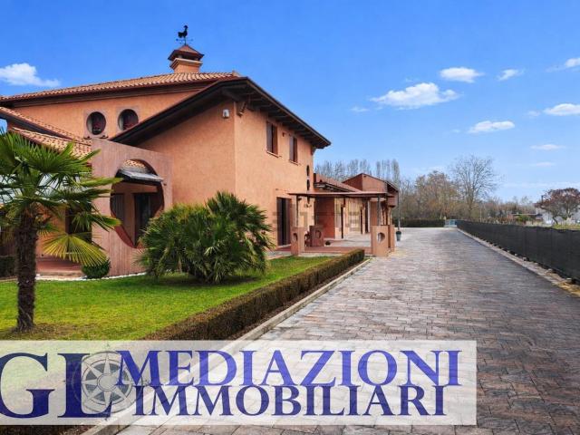 Casa in vendita a Noale, Veneto