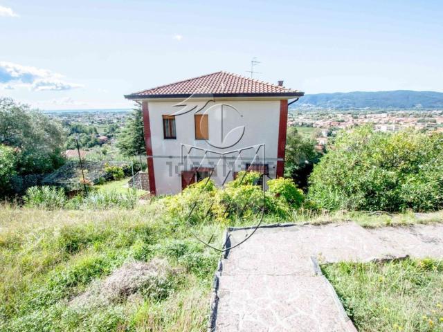 Casa in vendita a Castelnuovo Magra, Liguria