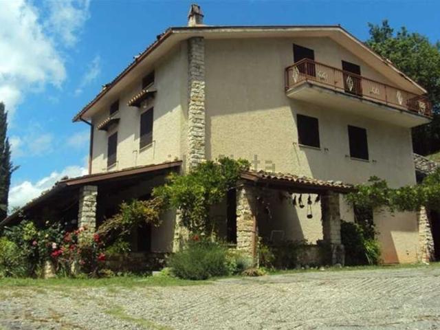Casa in vendita a Colli di Monte Bove, Carsoli