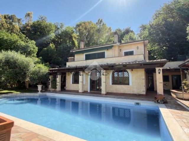 Casa in vendita a Roma Capitale, Lazio