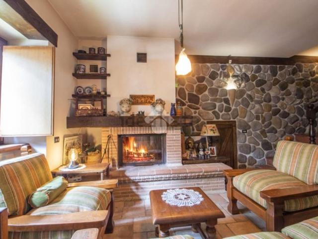 Casa in vendita a Antrodoco, Rieti