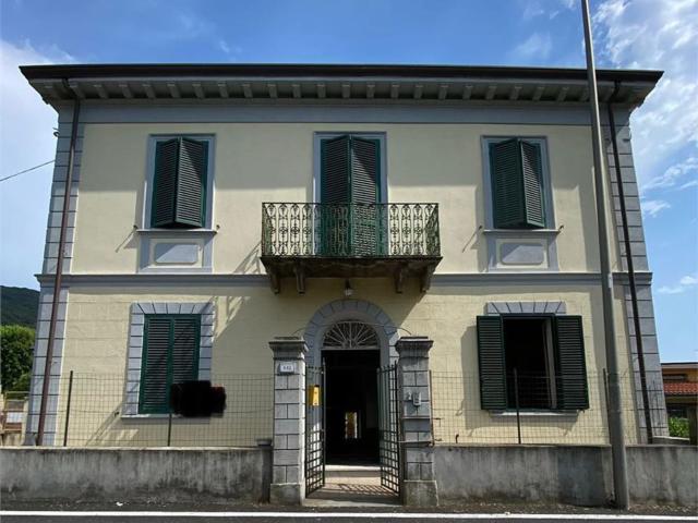 Casa in vendita a Massarosa, Toscana