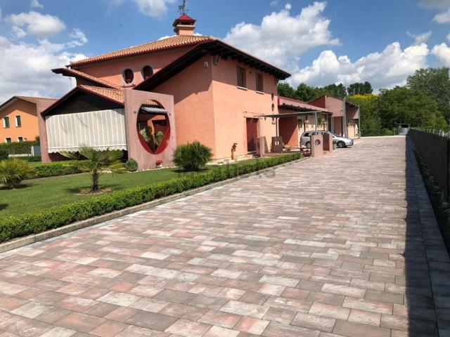 Casa in vendita a Noale, Veneto