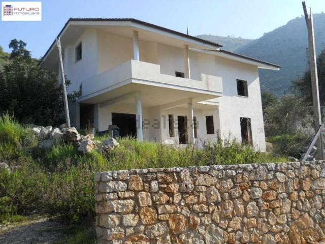 Casa in vendita a Querce, Fondi