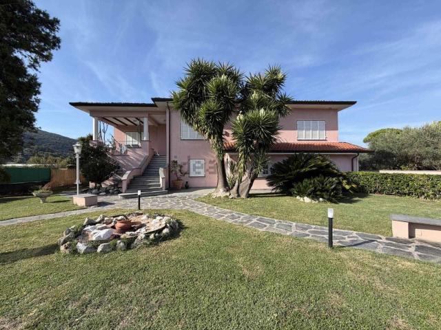 Casa in vendita a Cafaggio, Ameglia