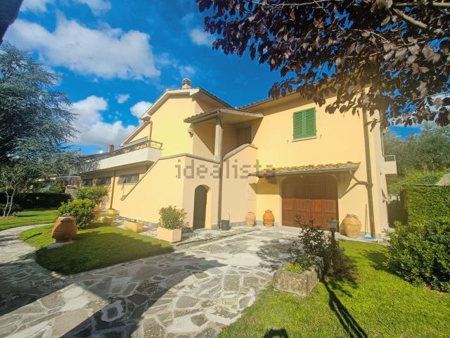 Casa in vendita a Dicomano, Toscana