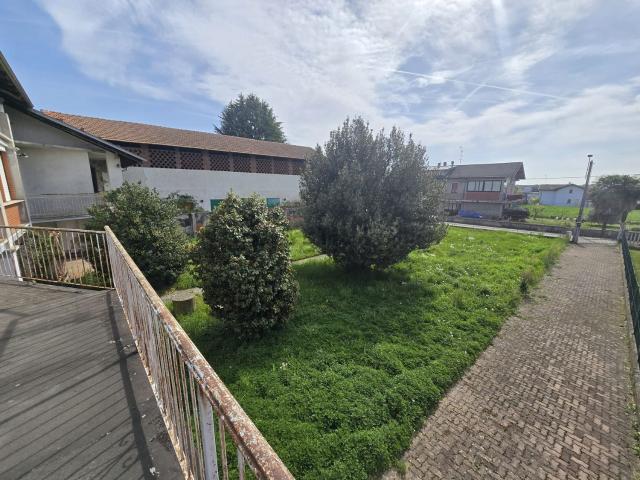 Casa in vendita a Piemonte, Novara