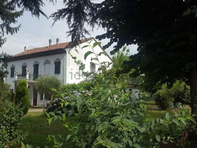 Casa in vendita a Piemonte, Alessandria