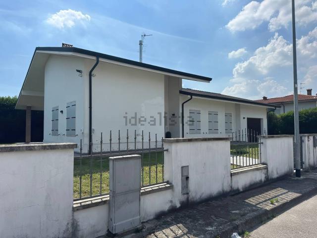Casa in vendita a Levata, Curtatone