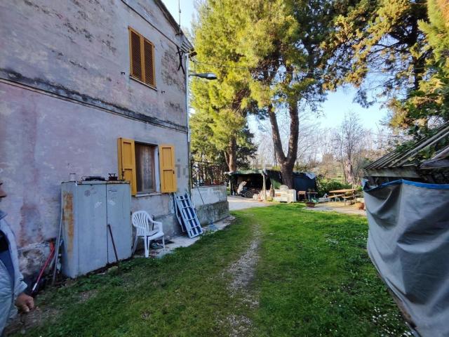 Casa in vendita a Marche, Ancona