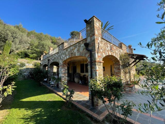 Casa in vendita a Garlenda, Liguria