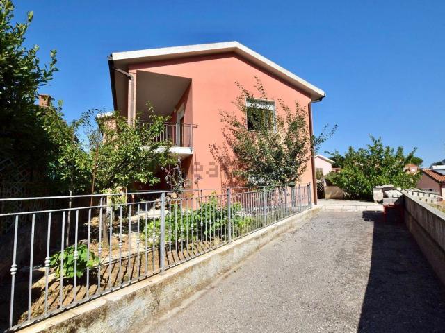 Casa in vendita a Campiglia Marittima, Toscana
