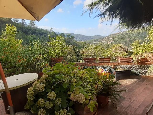 Casa in vendita a Verici superiore, Casarza Ligure