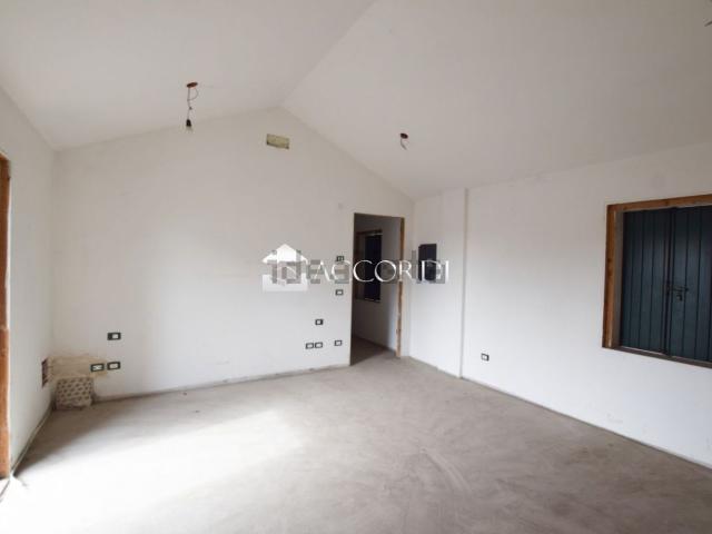 Casa in vendita a Povegliano, Veneto