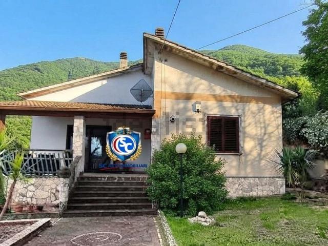 Casa in vendita a Bellizzi Irpino, Avellino