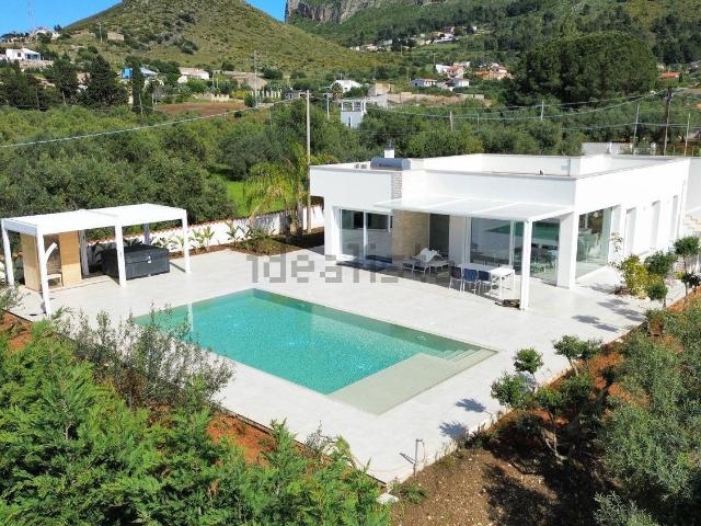 Casa in vendita a Castellammare Del Golfo, Sicilia