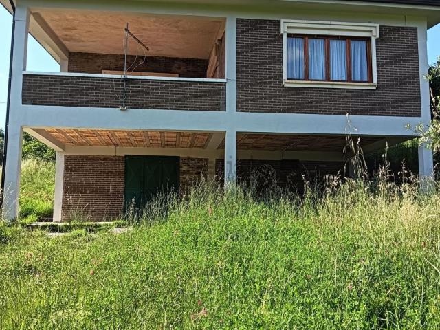 Casa in vendita a Campodipietra, Campobasso