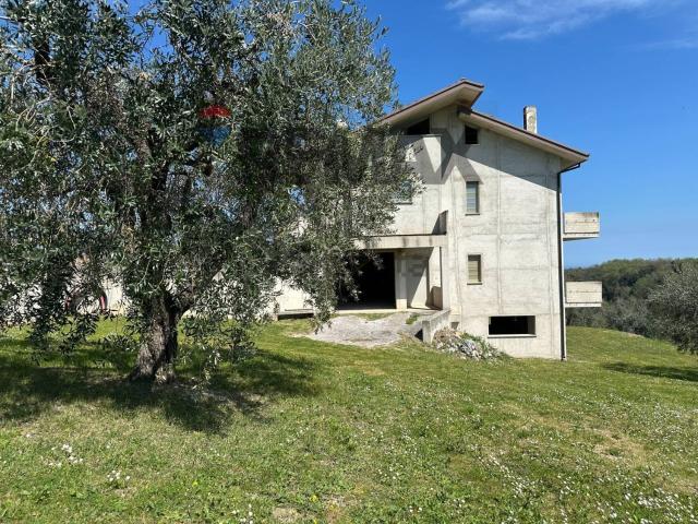 Casa in vendita a Orsogna, Abruzzo