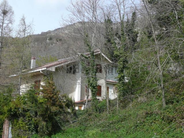 Casa in vendita a Isola Del Gran Sasso, Abruzzo